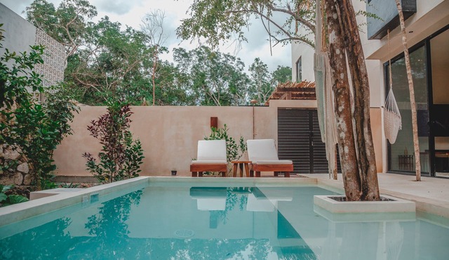 CASA CAMEL | PRIVATE LUXURY VILLA | FITS 10 | POOL | ROOFTOP | 100M FIBER