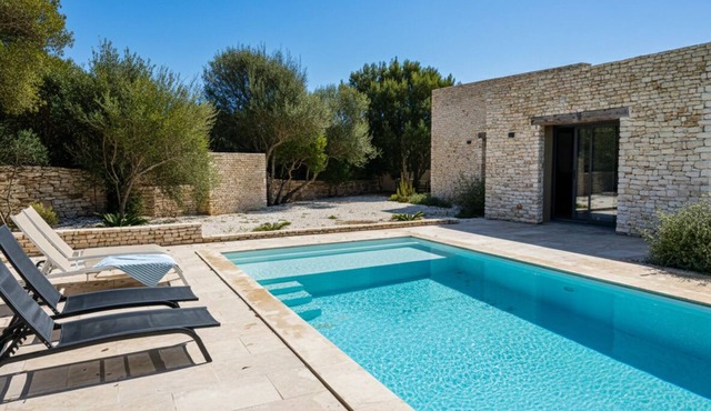 CASA CASEDDU, Swimming pool, 2 Bedrooms, sleeps 4, Bonifacio