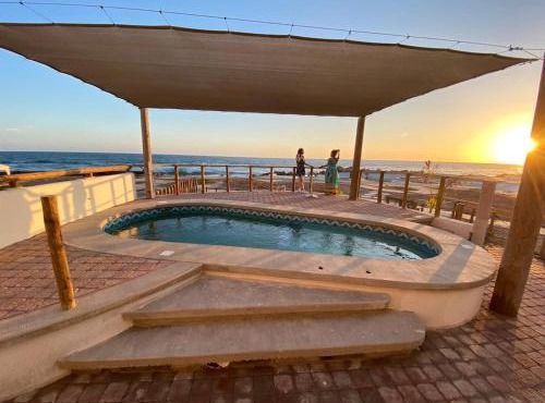 Casa frente al mar con alberca - Isla Cortes