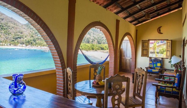 Casa Papaya
