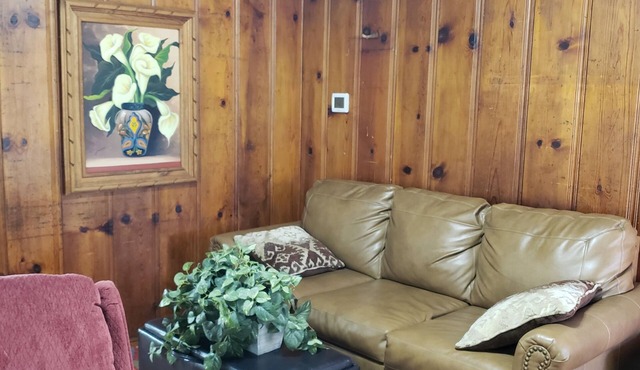 Central Tucson Gem: Charming Bungalow with Prime Location