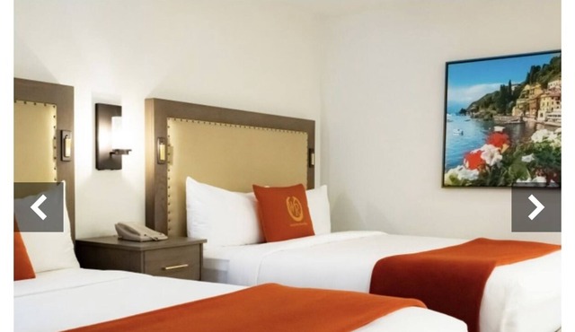 Charming 1 or 2 bedroom suite 7 day minimum stay is required