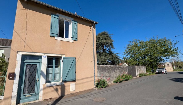 Charming house with enclosed garden - 5 guests