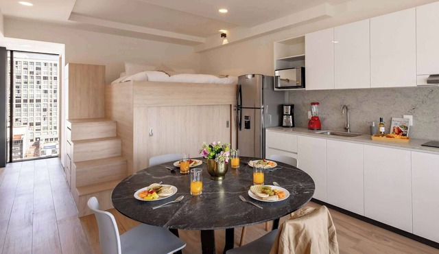 City-view studio w/kitchen & workspace