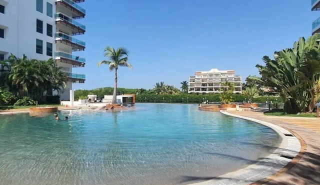 Condo Pacifica 3004