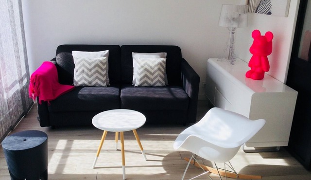 CONTEMPORARY APARTMENT NICE HYPER CENTER 2 MINUTES BEACHES