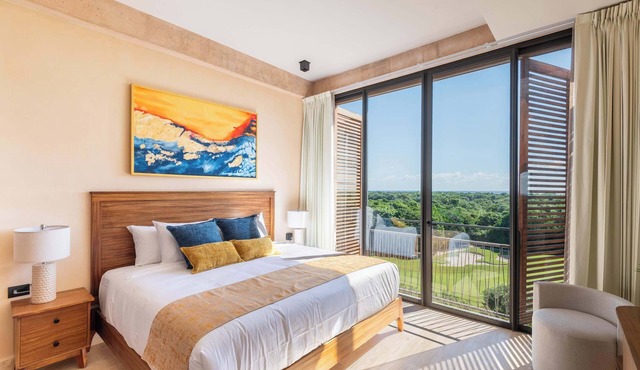 Corasol: Luxury Escape Pools, Nature & Golf