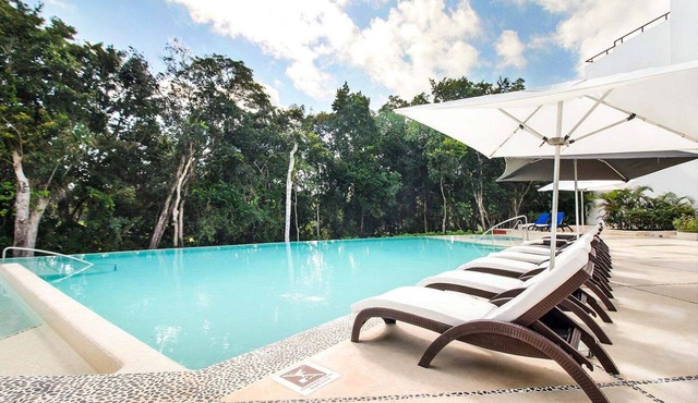Cozy 1BR Condo in TAO Akumal w/Terrace