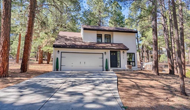 Cozy 3-Bedroom Retreat in Scenic Flagstaff