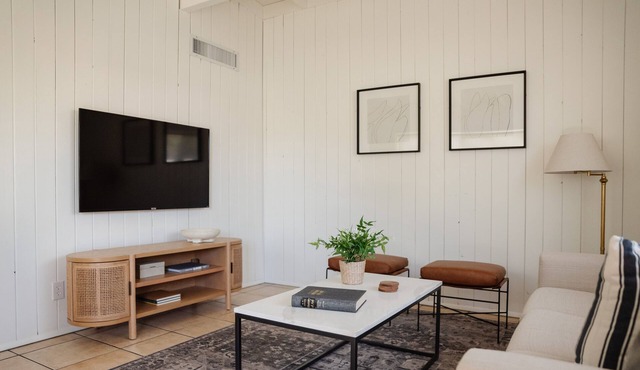 Cozy and Stylish Vibes in Midtown Tucson Home
