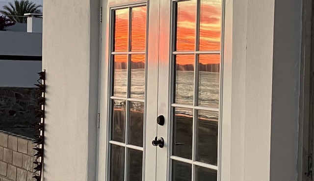 Cozy apartment on the beach with view of the Sea of Cortez.