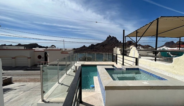 Cozy house in the Caracol with fantastic views of the Sea of Cortez and Tetakawi