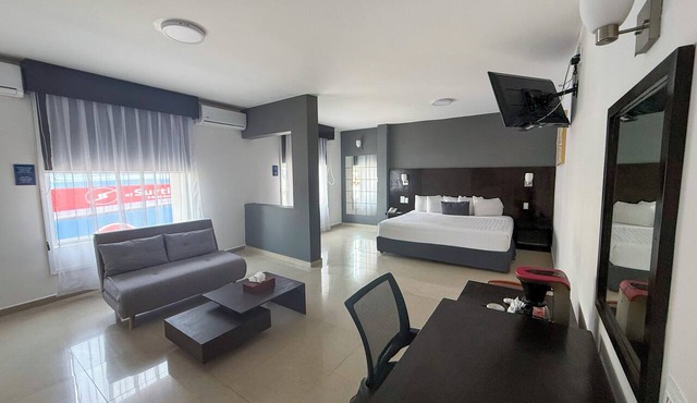 Days Inn by Wyndham Minatitlan