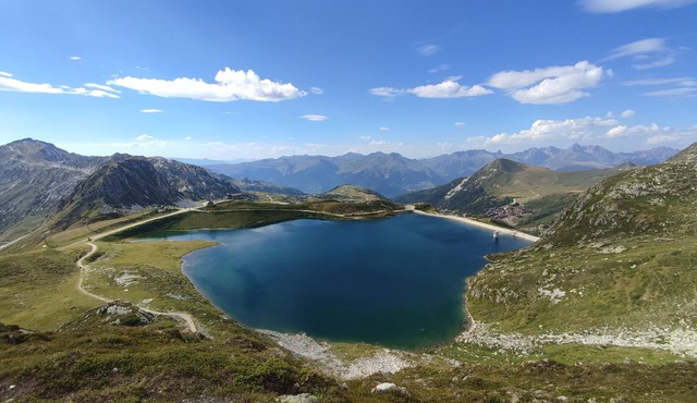 Discover the ideal apartment for your summer vacation in Belle Plagne -Savoie.