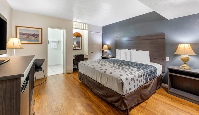 Econo Lodge On Historic Route 66
