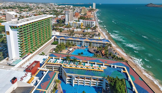 El Cid Castilla Beach Hotel