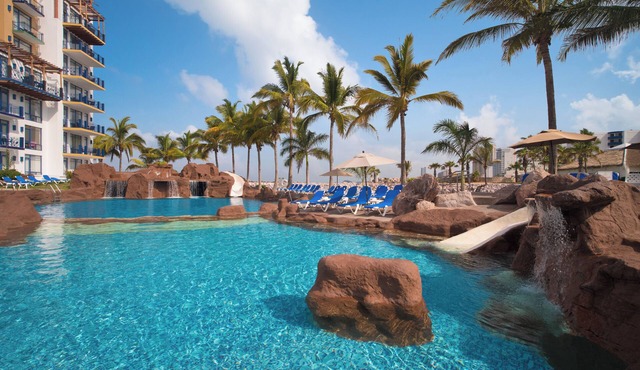 El Cid Marina Beach Hotel
