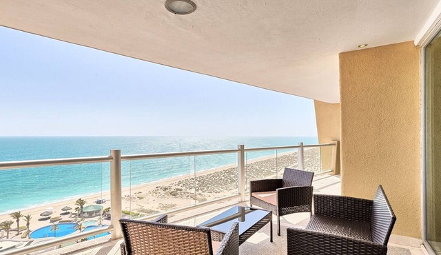 Encanto Living 1103 it's all about the View