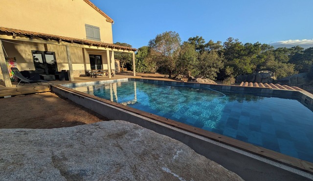 Exceptional villa in South Corsica: sea view, swimming pool & authentic charm