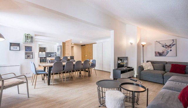 Fantastic Duplex Apartment · Ski-In/Ski-Out · Center of Val d'Isère