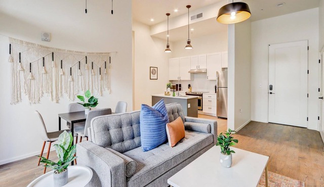 Frontdesk | 2 BR Apt in Menlo Park