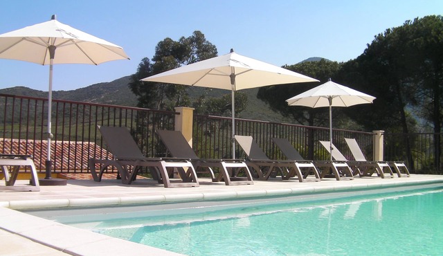 Gîte3-* air-conditioning-wifi-heated pool- 2 bedrooms- river 1mn- beach5min- Pétanque
