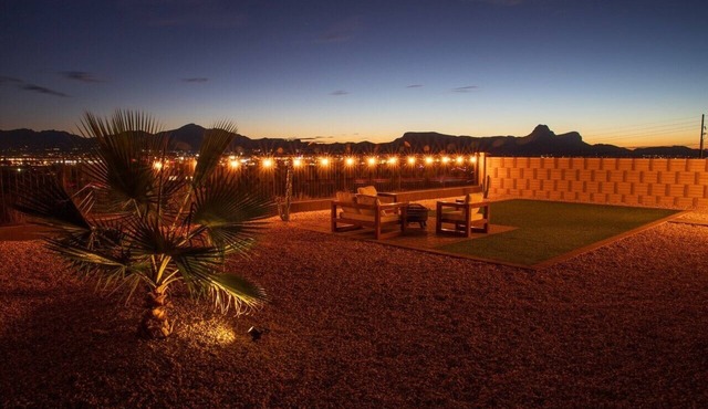Gorgeous Foothills Home w/GREAT location & beautiful mountain/city lights views