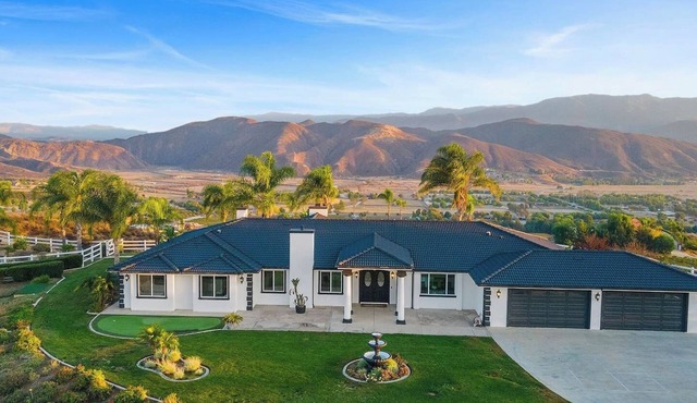 Grenache Estate - Nestled in Temecula Wine Country