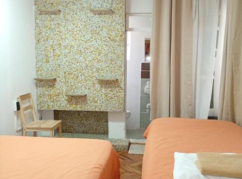 Habitación para 3 personas - Room for 3 - Hostal Kahlo Coyoacán CDMX México