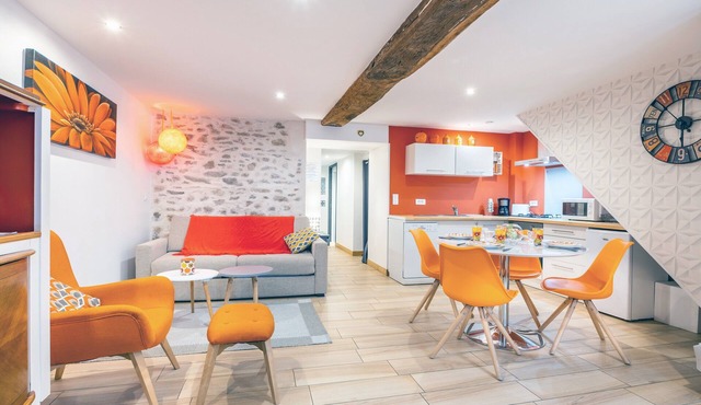 Holiday Home 'Les Glycines 1' with Private Terrace, Balcony and Wi-Fi