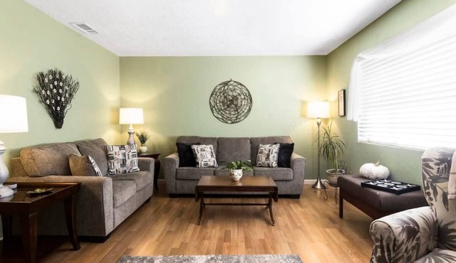 HOT DEALS Cute Clean Quiet Dog Friendly Private
