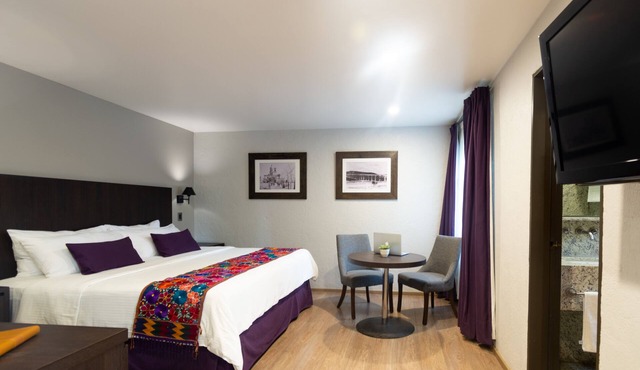 Hotel Flamingo Inn