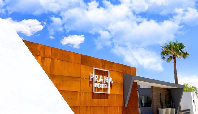 HOTEL PRANA