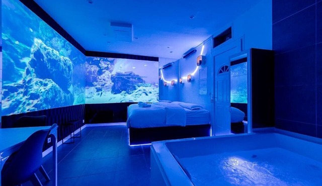 Immersive Studio Jacuzzi & Disney and Asterix Cine