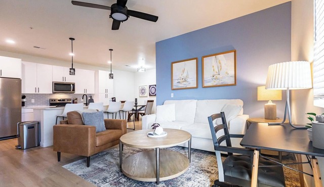 Landing | Chic 2BD, Pool, Gym