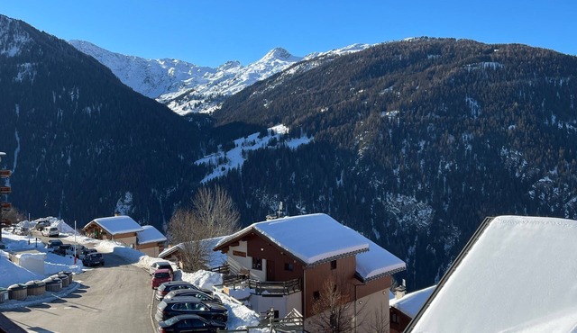Large family apartment with breathtaking views at the foot of the slopes!