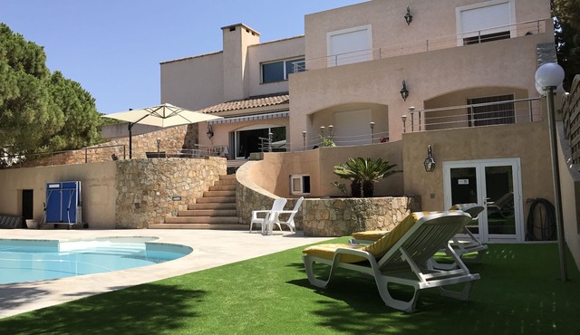 Large Villa seaside Calvi