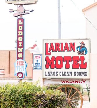 Larian Motel