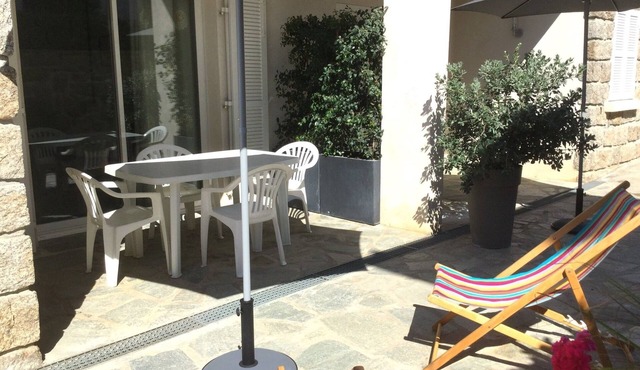 LE JASMIN 1-Bedroom Apartment, Sleeps 4