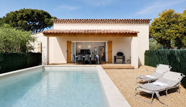 Le Plan de la Tour - Air-conditioned villa for 6 people with private pool