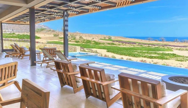 Luxury 8BR Retreat in Quivira - Near St. Regis