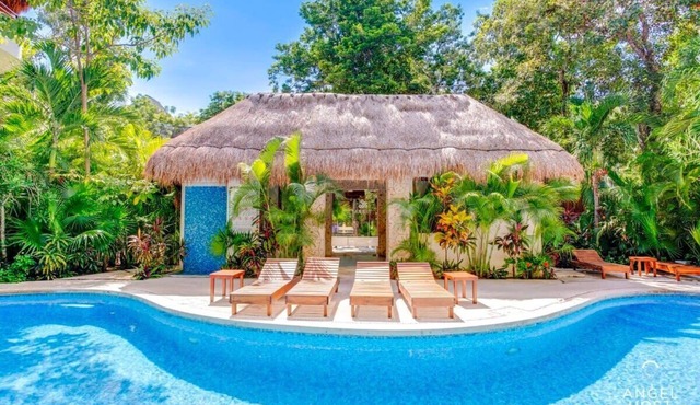 Luxury Condo:Private Rooftop& Jacuzzi,Near Beach
