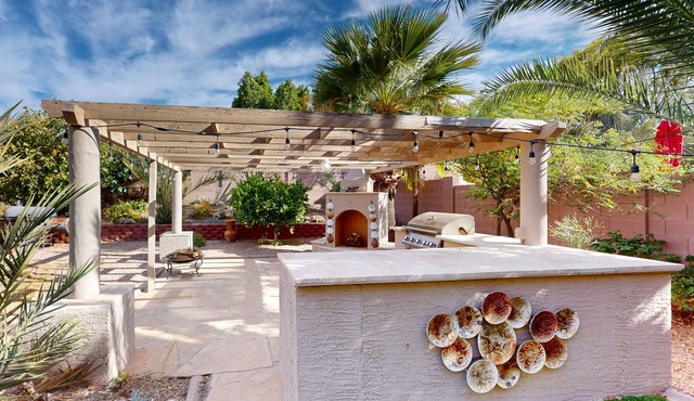 Luxury home with huge backyard, built-in bbq grill, game room