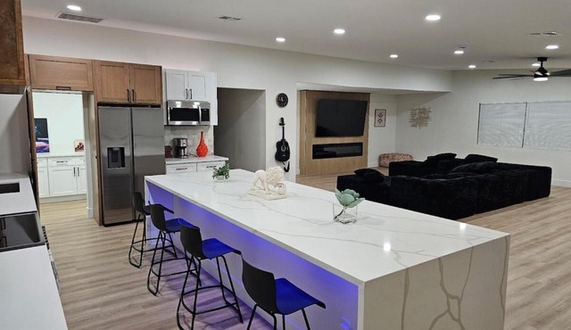 Luxury Mansion on a Budget - Click to find out more!