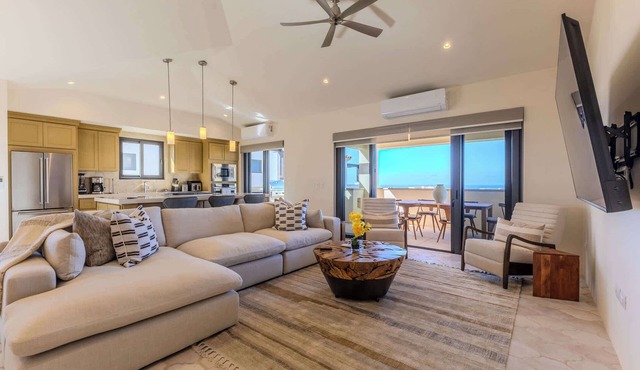 Luxury villa with privacy and breathtaking views