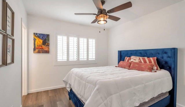 Midtown 2 bedroom Condo