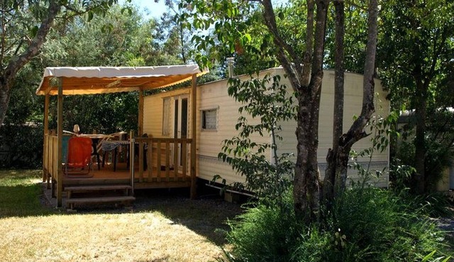 Mobile home with AC and TV - 2 guests
