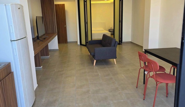 Modern 1-Bed Apartment in Miguel Hidalgo with Balcony