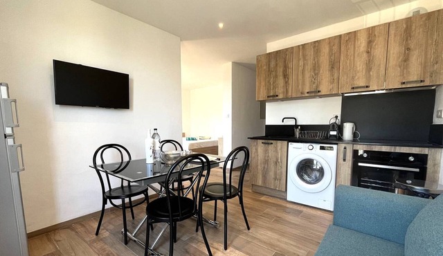 Modern studio with view in Bastia and free parking