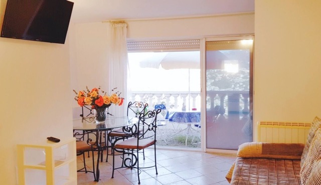 NEW VILLA NICE PROMENADE F1 BIS (2 bedrooms) SEA VIEW GARDEN PARKING QUIET CH